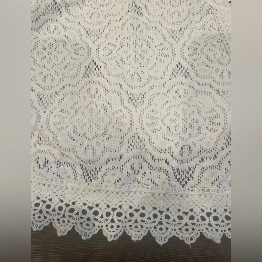 Mermaidcore Fwstival XS lace croquet white crop top adjustable straps fringe - Picture 3 of 5